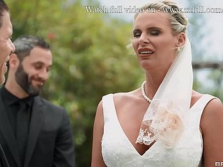 Bridezzzla: Uma foda -foda na parte 1 bring to an end casamento - Phoenix Marie, Sally D'Angelo / Brazzers / Stream cheios de