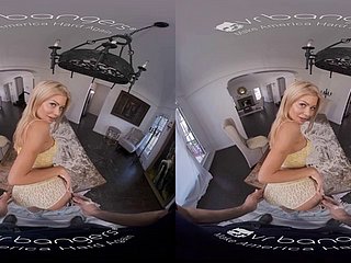 VR BANGERS Top-drawer baking specification in the air a slutty housewife VR Porn