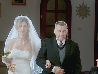 A noiva recém-casada Olivia Sparkle dá a cabeça e é fodida
